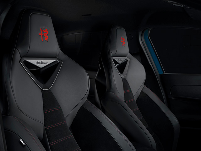 Corsa seats