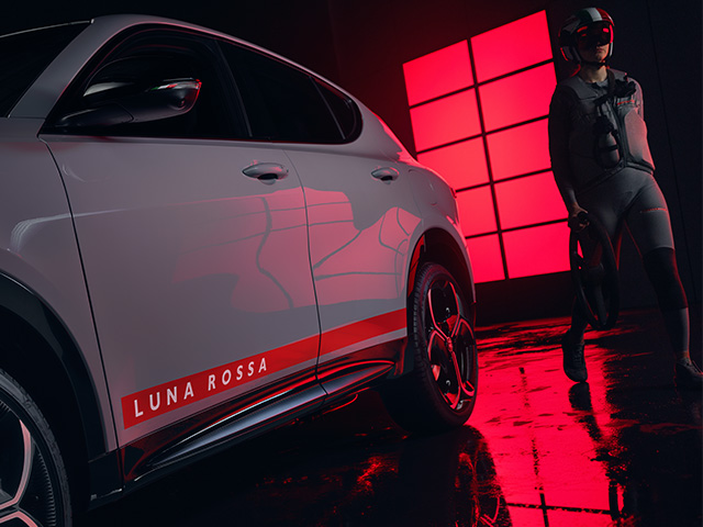 Exclusive Luna Rossa livery